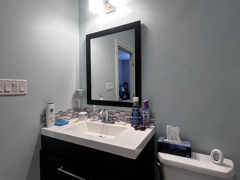 71 Wilson St E — Photo 9