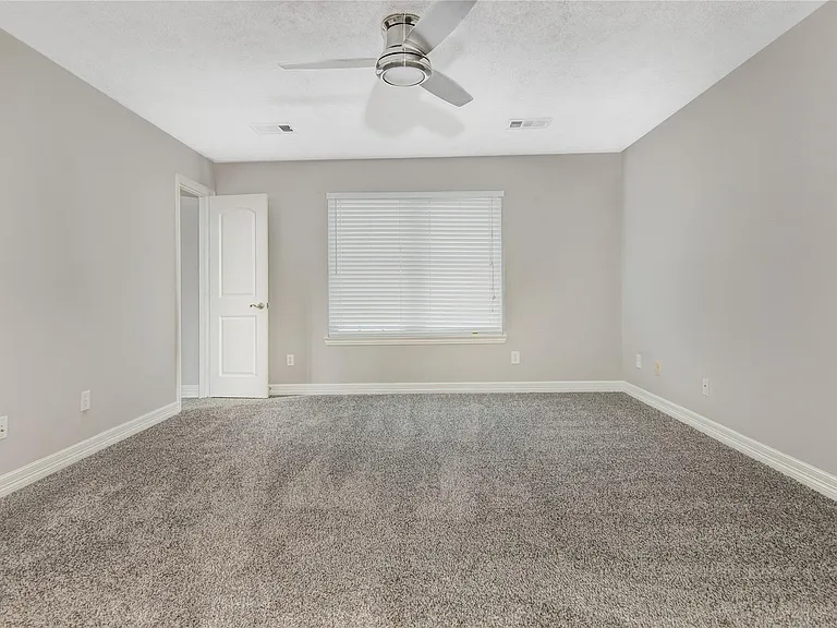 2611 Desert Sage Dr — Photo 13