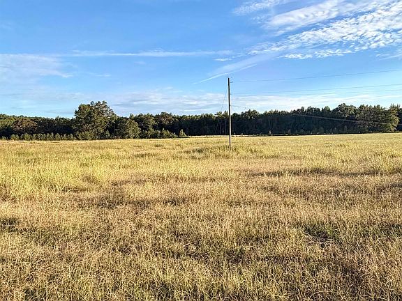 4th image of 740 Watts Rd