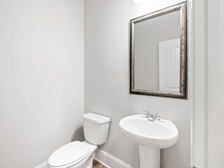 4350 Cordova Ln — Photo 32