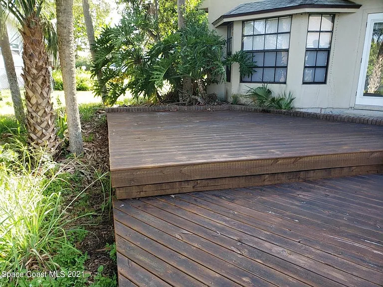 2575 Palm Lake Dr — Photo 7