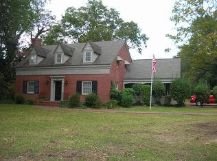 402 Old Post Rd, Erwin, NC 28339