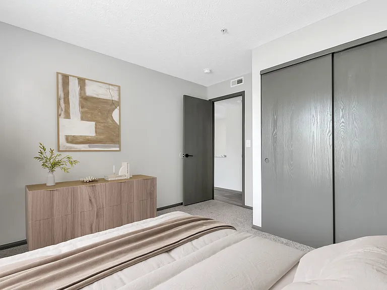 Parkview Apartments — Photo 15