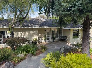 115 Toyon Ct, Woodside, CA 94062