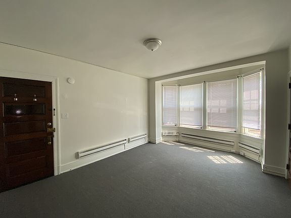 3rd image of 162 E Market St S #4-S-3S