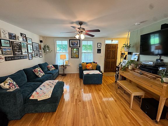 4th image of 304 W Leigh St