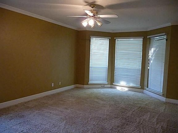 5th image of 2708 Northview Dr