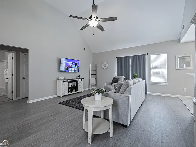 11 Cobblestone Dr NW — Photo 9