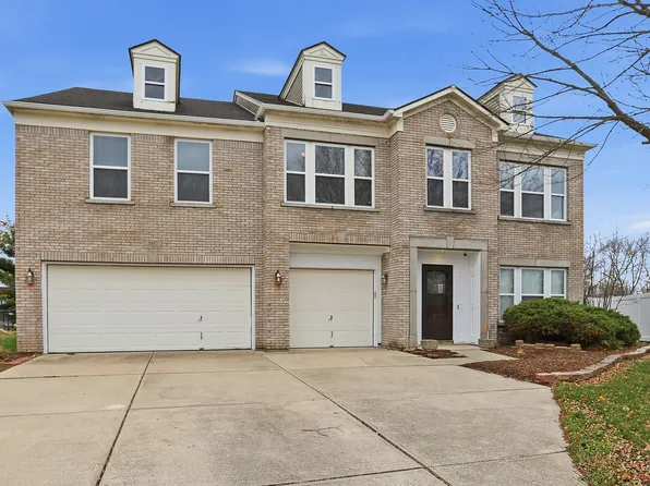 5957 N Attleburg Dr, McCordsville, IN 46055