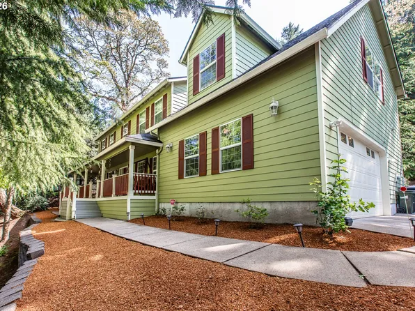 2737 Hallmark Ln, Eugene, OR 97405