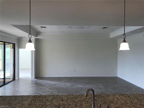 3rd image of 10651 Prato Dr
