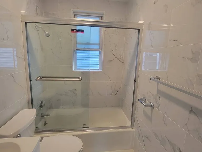 68-70 Wyeth St #3 — Photo 11