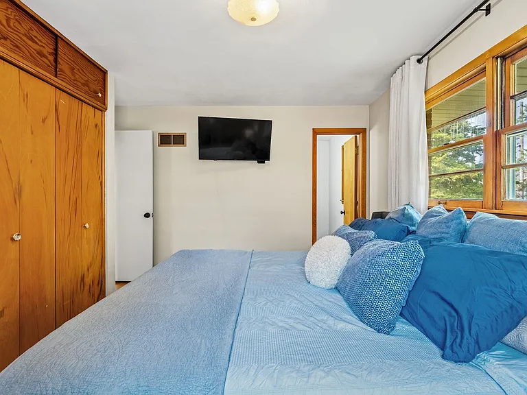 1416 University Dr — Photo 21