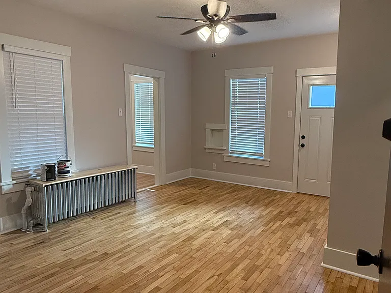 414 Osage St #4 — Photo 1