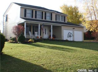 119 Woodgate Rd, Chittenango, NY 13037