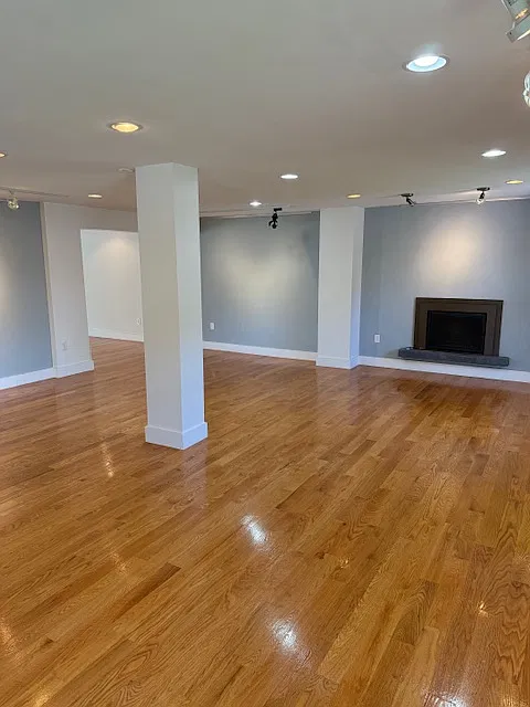 3405 Clayborne Ave — Photo 4