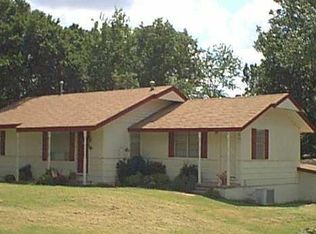 1801 E Colleen Dr, Guthrie, OK 73044