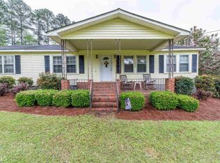 1029 New Hutchinson Mill Rd, Lagrange, GA 30240