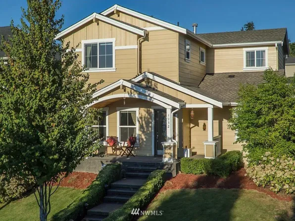 1932 24th Ave NE, Issaquah, WA 98029
