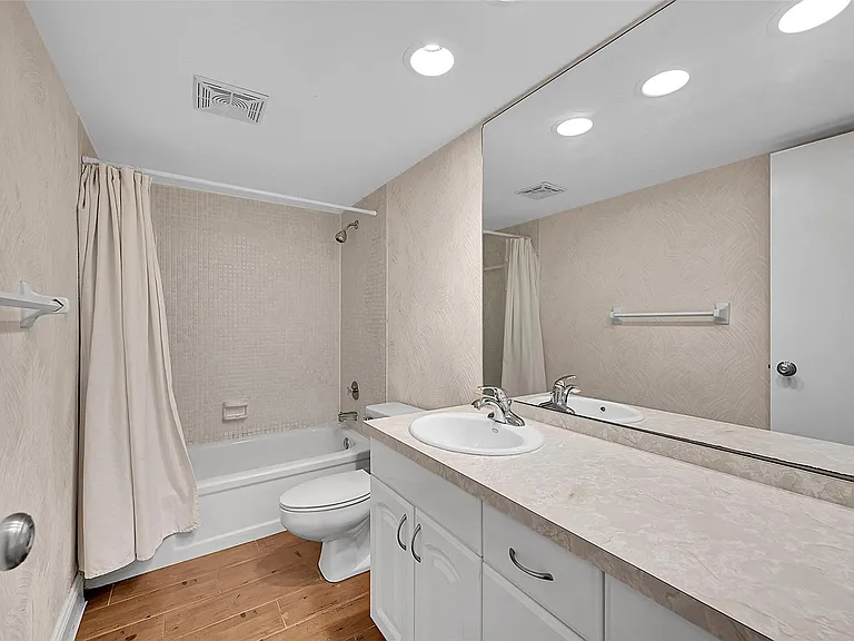 428 NW 70th Ave #140 — Photo 24
