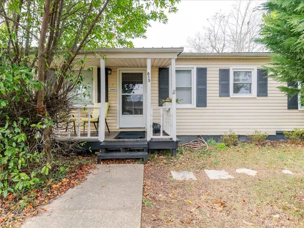 615 Jefferson Ter NE, Aiken, SC 29801