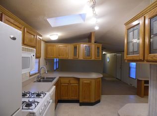 41111 S Annapolis Cir, Canton, MI