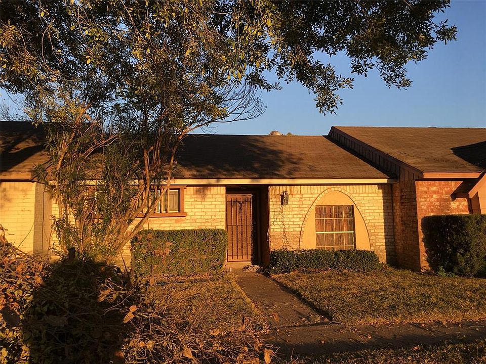 1st image of 15223 Buckle Ln #5223