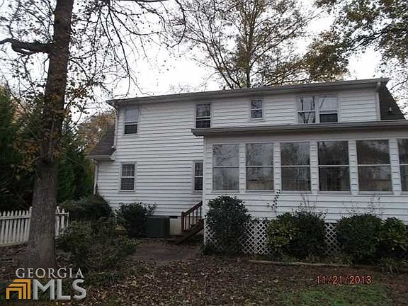 2nd image of 84 Farmington Dr