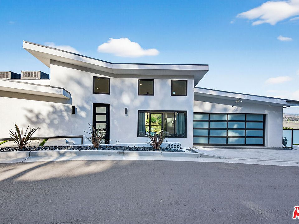 1st image of 8366 Hillcroft Dr