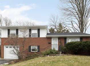 1085 Caniff Rd, Columbus, OH 43221