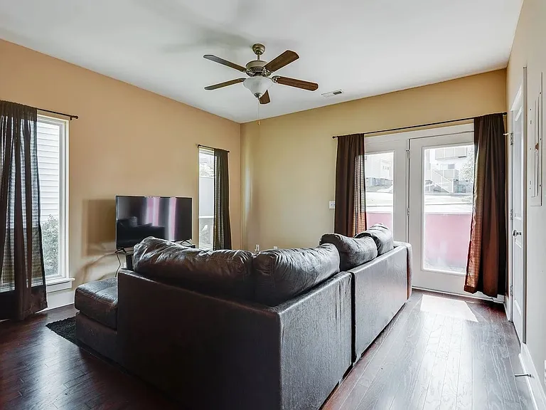 3529 Steffisburg Dr — Photo 11