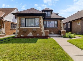 3234 N 45th St, Milwaukee, WI 53216