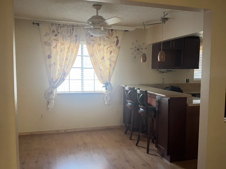 321 La France Ave #E — Photo 9