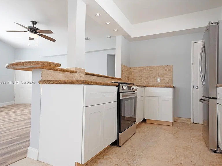 2383 Flamingo Dr #11 — Photo 11