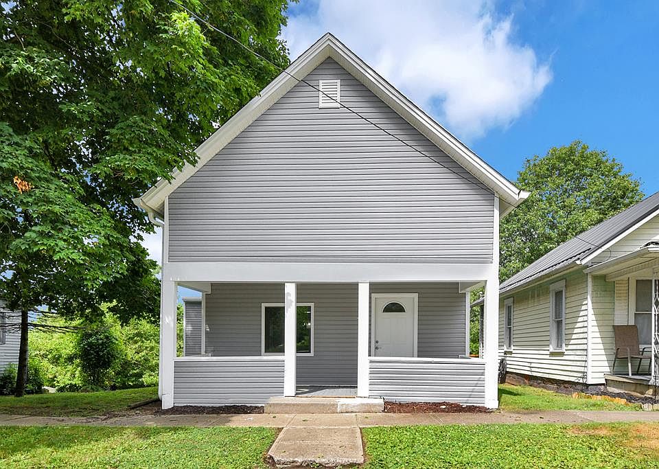 1st image of 121 Mill St