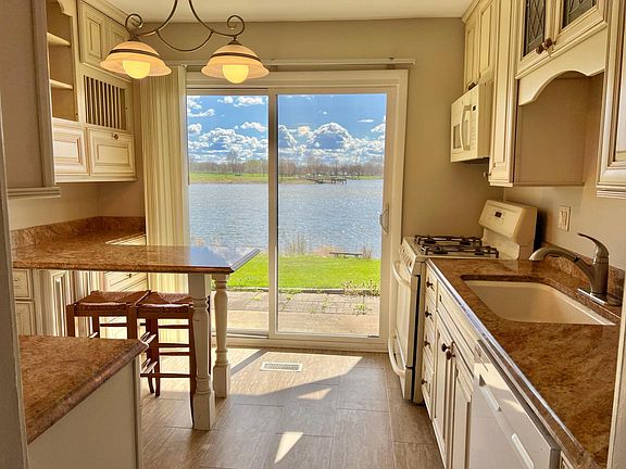 Kitchen with Lake View