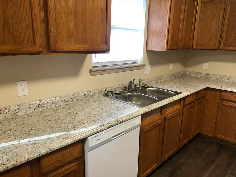 809 W Chickasaw Ln — Photo 3