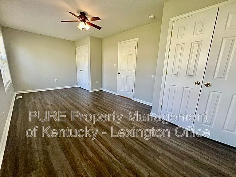 2561 Mackenzie Ln — Photo 13
