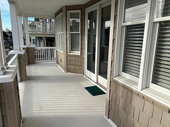 4th image of 2808 Central Ave APT 1