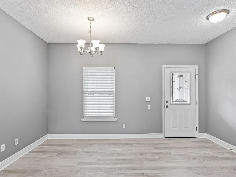 621R Bob Miller Rd — Photo 1