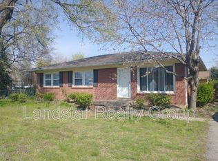 5611 Johnsontown Rd, Louisville, KY 40272