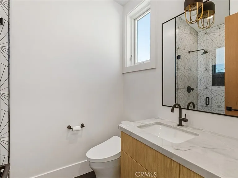 515 1/2 Jasmine Ave — Photo 18