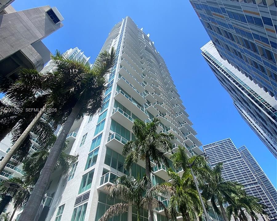 1st image of 41 SE 5th St APT 1108