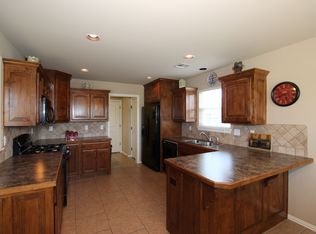 5206 Skylane Dr, Sand Springs, OK 74063