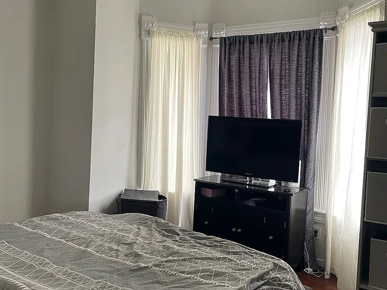 96 Springhurst Ave #2 — Photo 8