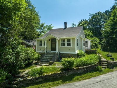 12 Manor Rd, Millbury, MA, 01527