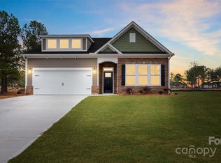 4267 Sylvan Pond Ct, Denver, NC 28037