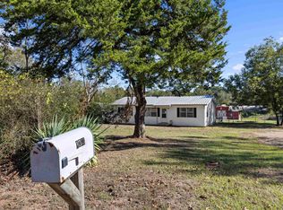 1269 Chinaberry Rd, Gilmer, TX 75645