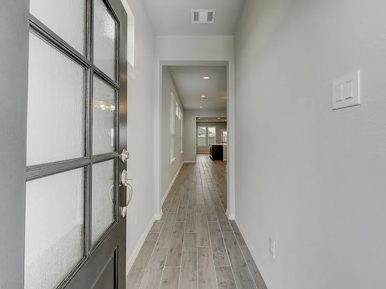 10505 Stone Peak Dr — Photo 4