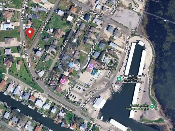 4122 & 4126 Summit Dr, Corpus Christi, TX 78418
